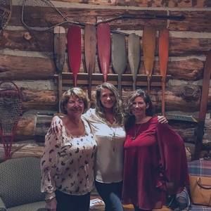 Meet your Posher, Lara